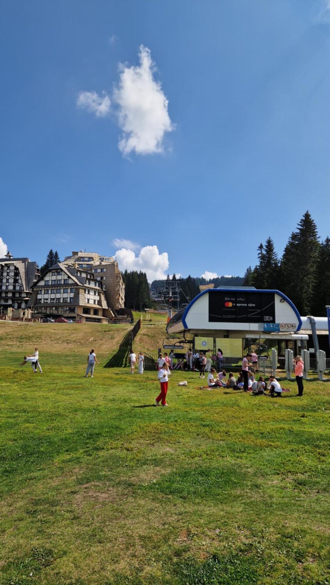 Marrilux Apartments Residence Hill Kopaonik Luaran gambar